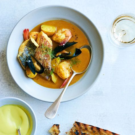 Learn to make star chef Daniel Boulud's refined version of the Provençal classic, bouillabaisse. Get the recipe at Food & Wine. Bouillabaisse Recipe, Star Chef, Seafood Soup, Homemade Sausage, Hot Soup, Plum Tomatoes, Ceviche, Appetizers Easy, Fish And Seafood