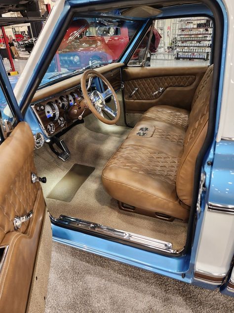 Vintage Truck Interior, Old Truck, Truck Interior, Vintage Truck, Old Trucks, Chevy Trucks, Car Interior, Chevy, Car Seats