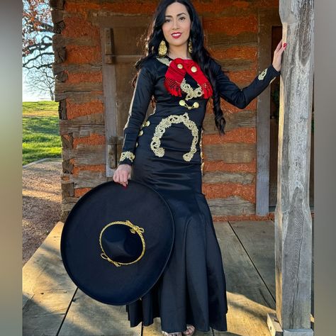 Is Only The Dress And Rebozo No Include Hat Taffeta Fabric A Little Stretch Charro Outfits For Women, Quince Charro Dresses, Charro Quinceanera Decorations, Quince Fits, Mariachi Quinceanera Dress, Mariachi Dress, Mariachi Outfit, Charro Dress, Rodeo Queen Clothes