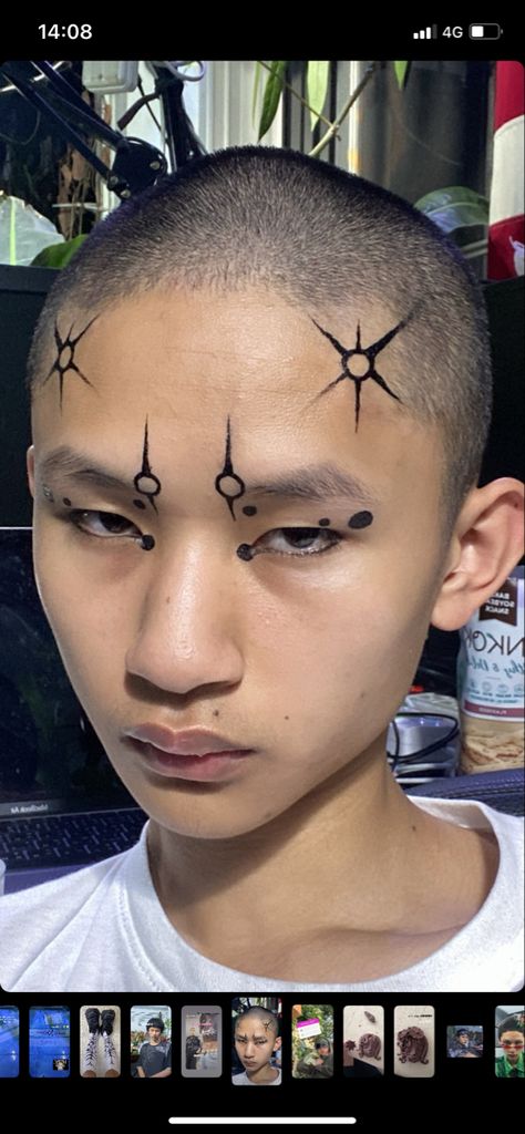 Bold Eyeliner Makeup, Cyberpunk Inspired Makeup, Japanese Halloween Makeup, Ftm Makeup Tutorials, Unique Eye Makeup Looks, Dark Alternative Makeup, Cyberpunk Makeup Men, Simple Graphic Makeup, Male Eyeliner Looks