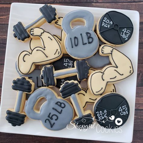 Weightlifting set for an 18th Birthday. 🏋️‍♂️💪🏃‍♂️ #shopgirlcookies #cookies #customcookies #cookielove #cookieartist #pinterest… Gym Themed Cookies, Weightlifting Party Theme, Fitness Cookies Decorated, Workout Birthday Party Theme, Gym Opening Party, Dumbbell Cookies, Crossfit Cookies, Gym Birthday Party Ideas, Wrestling Cookies