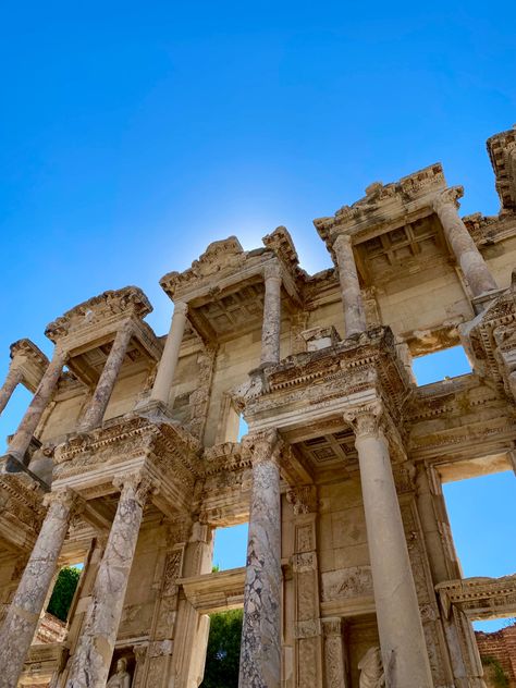 Library Of Celsus Library Of Celsus, Historical Places, Historical Place, The Library, Mount Rushmore, Natural Landmarks, House Styles, Travel, Nature