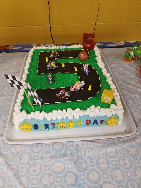 Mario Racetrack Cake, Mario Birthday Cake Easy Diy, Super Mario Star Cake, Super Mario Sheet Cake, Mario Sheet Cake, Costco Birthday Cakes, Costco Sheet Cake, Mario Kart Cake, Race Track Cake