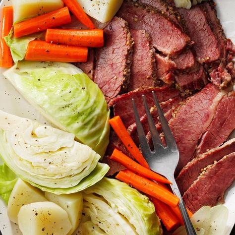 Traditional Boiled Dinner Boiled Dinner Recipe, Jiggs Dinner, Recipe With Potatoes, Corned Beef Recipe, Boiled Dinner, Cabbage And Sausage, Corned Beef And Cabbage, Corned Beef Brisket, Beef And Cabbage