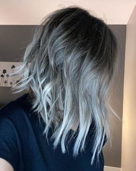 Gray Inverted Piece-y Lob with White Ends Shades Eq Blonde, Ash Blonde With Dark Roots, Hair Lightening, Blonde With Dark, Long Asymmetrical Bob, Hair Colors Ideas, Classic Bob Haircut, Blonde Lowlights, Pink Blonde Hair