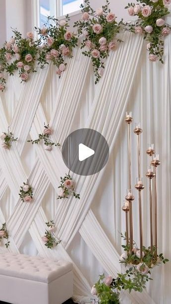 Diy Event Decor Ideas, Wedding Swags Floral Diy, Day Wedding Decoration Indian, Backdrop Ideas For Wedding, Backdrop Decorations Wedding, Noozay Decor, Arch Floral Arrangements, Mehndi Backdrop, Red Wedding Decor