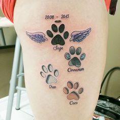 10+ Of The Best Dog Tattoo Ideas Ever Dog Paw Tattoos, Cat Paw Print Tattoo, Paw Tattoos, Pet Memorial Tattoo, Dog Memorial Tattoos, Pawprint Tattoo, Dog Paw Tattoo, Paw Tattoo, Парные Тату