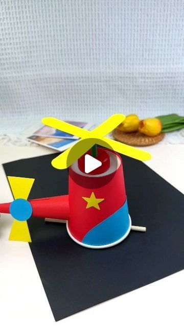 Creative Activity For Kindergarten, Crafts Using Paper Cups, Helicopter Craft Preschool, Paper Cup Helicopter, Kids Invention Ideas Projects, Crafts For Boys 11-13, Paper Helicopter Craft, Simple Science Projects For Kids, Paper Cup Art