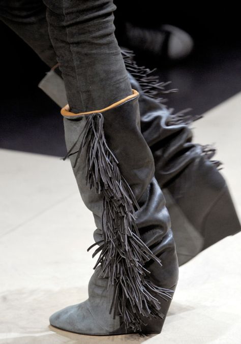 fringe Catwalk Shoes, Dress Boots Women, Isabel Marant Boots, Suede Fringe Boots, Isabel Marant Shoes, Women's Motorcycle Boots, Fringe Boots, Motorcycle Women, Stunning Outfits