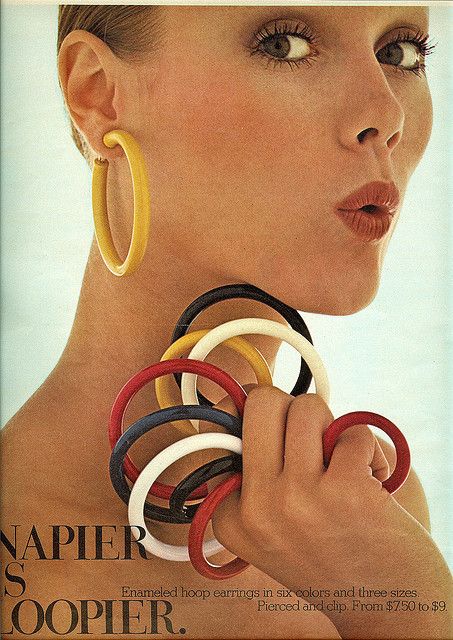 Napier is loopier    From Seventeen, March 1974=  I think i remember trying to use a shower curtain ring! 1970s Accessories, 60s Earrings, 70s Accessories, Mode Rockabilly, 60s Jewelry, Patti Hansen, 70s Jewelry, Vogue Vintage, 60s 70s Fashion