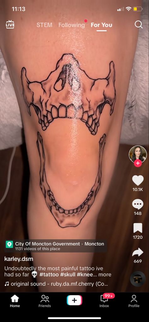 Most Painful Tattoo, Country Tattoos, Knee Tattoo, Aesthetic Tattoo, Feminine Tattoos, Skull Tattoos, Pretty Tattoos, Unique Tattoos, Tattoos And Piercings