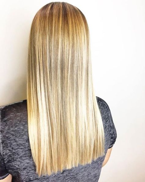 blonde balayage + one length haircut One Length Haircut, Hair Ombre Blonde, One Length Haircuts, One Length Hair, Shoulder Haircut, Blowdry Styles, Long Shag Haircut, Brown Hair Dye, Women Hair Accessories