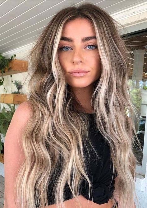 Ash Blonde Balayage, Bronde Hair, Hair Company, Honey Blonde Hair, Frontal Hairstyles, Brown Hair Balayage, Blonde Hair Looks, Balayage Hair Blonde, Brown Blonde Hair