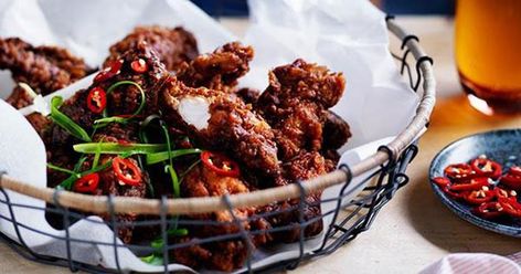 Recipe for salt-and-pepper chicken spare ribs with tamarind hot sauce from Gingerboy restaurant in Melbourne. Tamarind Chicken, Meat Bar, Recipe For Kentucky Fried Chicken, Wings Spicy, Best Fried Chicken Recipe, Korean Fried Chicken Recipe, Chicken Ribs, Recipes Gourmet, Asian Party