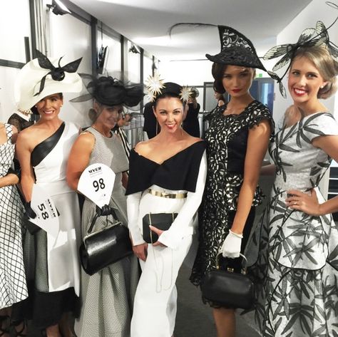 Wear Black & White for the Races ... Black Derby Outfit, Derby Day Fashion, High Tea Outfit, Kentucky Derby Attire, Black And White Dresses, Kentucky Derby Outfit, Derby Attire, Race Day Fashion, Dresses For The Races