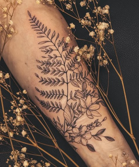 Fineline Fern Tattoo, Fern Hand Tattoo, Fern Flower Tattoo, Floral Cover Up Tattoo, Fineline Floral Tattoo, Fineline Flower Tattoo, Wrapped Around Arm Tattoo, Botanisches Tattoo, Forearm Cover Up Tattoos