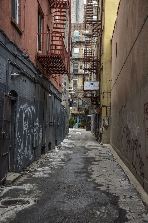 Ally Way Background, Nyc Alleyway, New York Alleyway, City Alleyway, Abandoned City, New York Buildings, Expressions Photography, Breathtaking Photography, Perspective Photography