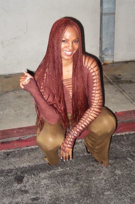 Micro Bohemian Braids, Tiny Long Braids, Dark Red Microlocs, Cute Micro Braids, Micro Braids With Bangs, Micro Braids Aesthetic, Tiny Micro Braids, Burgundy Micro Braids, Blonde Micro Braids Black Women