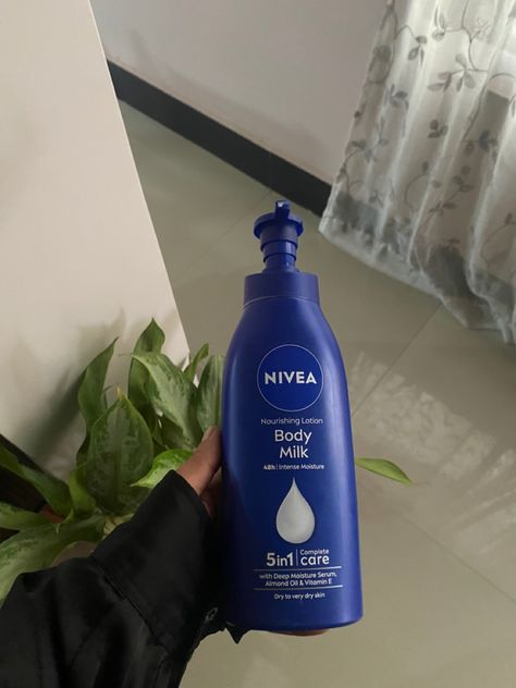 Body Lotion Nivea, Nivea Aesthetic, Body Lotion Aesthetic, Nivea Lotion, Nivea Body Lotion, Coffee Body Scrub, Subtle Nails, Body Milk, Mehndi Designs For Fingers