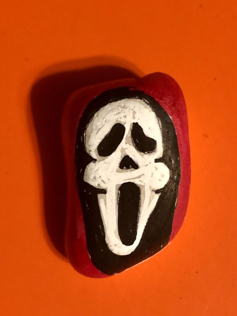 #paintedrockideas #paintedrocks #rockart #rockpainting #scream Kindness Rocks, Pebble Painting, Rock Painting, Rock Art, Scream, Painted Rocks, Art