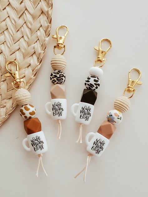 Wife Mom Boss COFFEE Cup Keychain Coffee Lover Gift for Her Neutral Silicone and Wood Beads Neutral Coffee Keychain Texas Teokaikoa - Etsy Silicone Bead Craft Ideas, Silicon Bead Keychain, Silicone Keychain Ideas, Silicone Beaded Keychains, Silicone Bead Crafts, Wooden Keychain Ideas, Thank You Gift Ideas, Beaded Keychain Ideas, Wood Bead Crafts