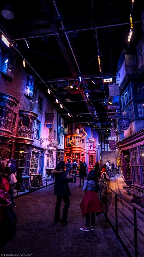 London Harry Potter Aesthetic, London Aesthetic Harry Potter, Hp Studios London, Warner Bros London Harry Potter Studios, Harry Potter Studio Tour London, Warner Brothers Studio Tour London, Harry Potter Studios London Aesthetic, Harry Potter Warner Bros Studio London, Warner Bros Harry Potter Studios