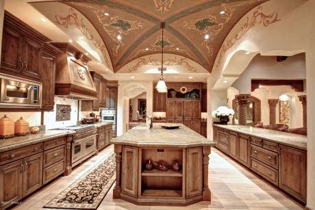 Mediterranean Kitchens, Awesome Kitchens, Mediterranean Kitchen Design, Mansion Homes, Tuscan Decor, Traditional Kitchens, Kitchen Updates, Kitchen Styles, Mediterranean Kitchen