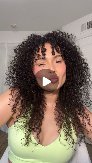 LeeSondra Berovides✨ on Instagram: "Curly Hair Cut / Layers & Bangs 🤍

#curlyhair #curlyhairtutorial #curlyhaircut #haircut #hairstyles" Straight Bangs With Curly Hair, Bangs With Curly Hair, 2023 Curly Hair, Curly Hair Cut, Layers Bangs, Cut Layers, Layers And Bangs, Curly Hair Tutorial, Straight Bangs