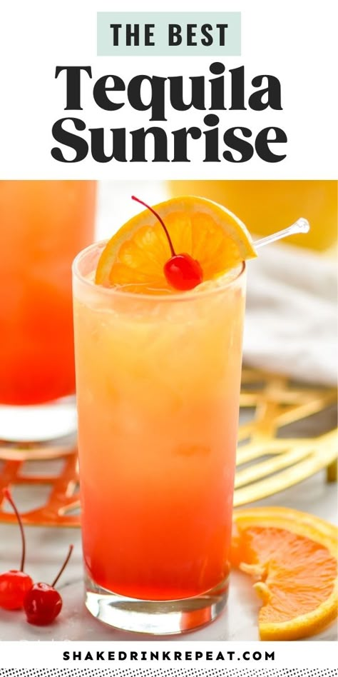 Tequila Sunrise Recipe, Tequila Drinks Recipes, Summer Drinks Alcohol, Cocktail Drinks Alcoholic, Yummy Alcoholic Drinks, Mixed Drinks Alcohol, Tequila Drinks, Fruity Drinks, Boozy Drinks