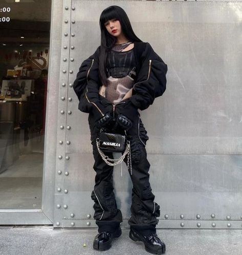 Middle Ages Clothing, Korean Outfit Street Styles, Cyberpunk Fashion, Aesthetic Outfit Ideas, Clothes Aesthetic, Fashion Aesthetics, Androgynous Fashion, Feb 4, Girl Fits