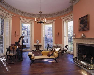 Eye For Design: Antebellum Interiors With Southern Charm ,Ya'll Antebellum Homes Interior, Antebellum Home, Antebellum Homes, Estilo Real, Southern Homes, Southern Home, Historic Homes, Beautiful Interiors, Harp