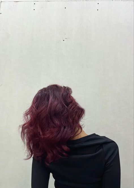 Cherry Coke Hair Color Short Hair, Cherry Red Hair Aesthetic, Hair And Makeup Aesthetic, Short Cherry Red Hair, Red Hair Burgundy, Hair Color Cherry Coke, Red Red Hair, Cherry Coke Hair, Red Hair Colour