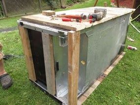 Homemade Cooler, Old Fridge, Wood Cooler, Counter Ideas, Diy Cooler, Cooking Outdoors, Door Projects, Old Refrigerator, Refrigerator Cooler