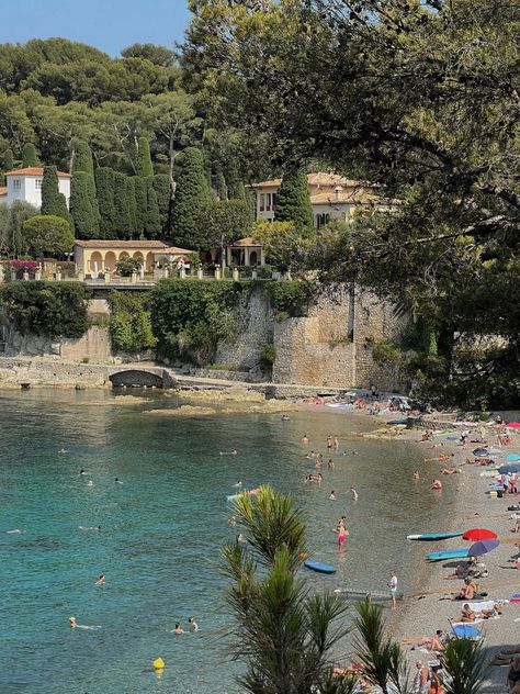 South France Beach, French Beach Aesthetic, St Jean Cap Ferrat, French Riviera Aesthetic, French Riviera Beach, Europe Beaches, Europe Beach, French Coastal, Mediterranean Beach