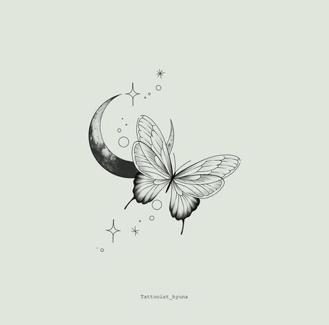 3 Butterfly Tattoo Designs, Butterfly Tattoo Designs Drawing, Small Moon Phase Tattoo, Moon Phase Tattoo Designs, Hand Tattoos Small, 3 Butterfly Tattoo, Moon Phase Tattoo, Phase Tattoo, Butterfly Tattoos Images