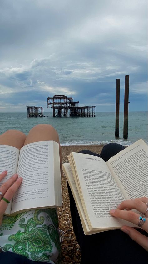 #summer #books #reading #aesthetic #beach #brighton# Brighton England Aesthetic, Brighton University, Brighton Aesthetic, Amy Core, Brighton Houses, England Aesthetic, London Brighton, Uk Beaches, Brighton England