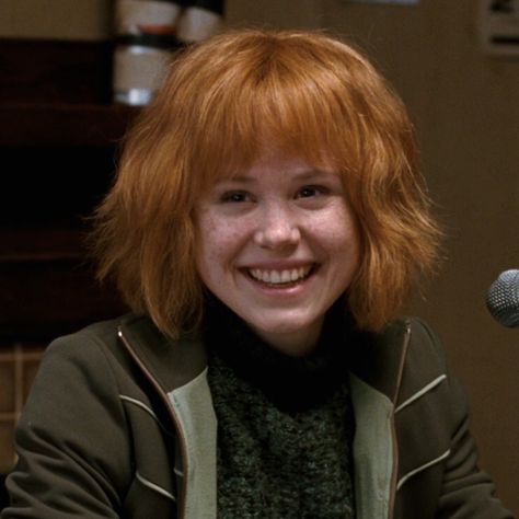 Alison Pill - Kim Pine Kim From Scott Pilgrim, Kim Pine Movie, Alison Pill Scott Pilgrim, Kim Pine Scott Pilgrim Movie, Kim Pine Pfp, Kim Pine Icon, Kim Pine Scott Pilgrim, Kim Pines, Scott Pilgrim Movie