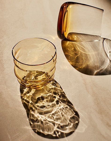 Still life photography for brands - Lizzie Mayson Food Motion, Tableware Photography, Glass Photography, Still Life Photographers, Still Photography, Water Photography, Food Lifestyle, Moving Image, Glass Photo