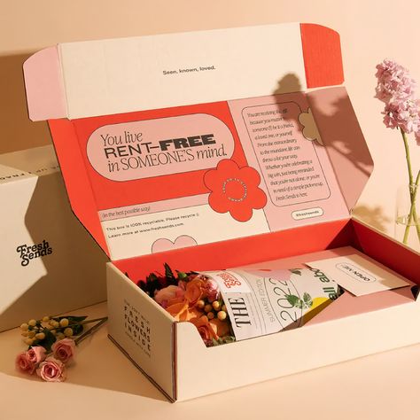 Fresh Sends, Custom Mailer Boxes, 달력 디자인, Candy Club, Best Subscription Boxes, Flower Subscription, Flower Delivery Service, Mailer Box, Bespoke Post