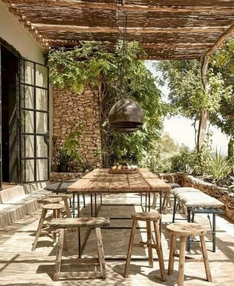 DECARA HOME on Instagram: "Dreamy rustic setting via @pinterest" Pergola Patio, Design Exterior, Outdoor Dining Area, Back To, Style At Home, Outdoor Rooms, Garden Room, Patio Design, Dream Home Design