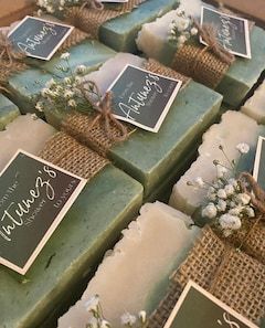 LaBarraSoapshop - Etsy Mexico Bridal Shower Decorations Green, Nature Bridal Shower Theme, Sage Green Wedding Favors, Party Favors For Wedding Guests, Sage Green Baby Shower Decor, Sage Green Bridal Shower Ideas, Sage Baby Shower Ideas, Wedding Decor Sage Green, Wedding Shower Favors For Guests