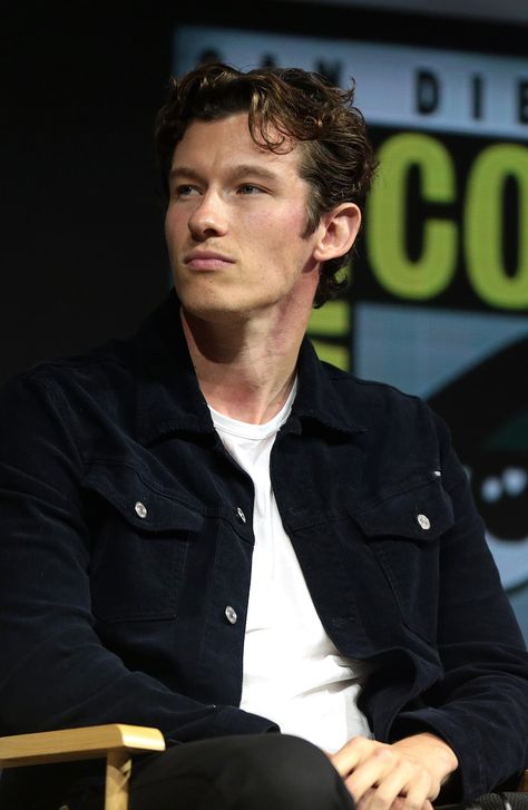 The Dark Lord, Callum Turner, I'm With The Band, Dark Lord, Hot Actors, Actor Photo, White Boys, Fantastic Beasts, Man Crush