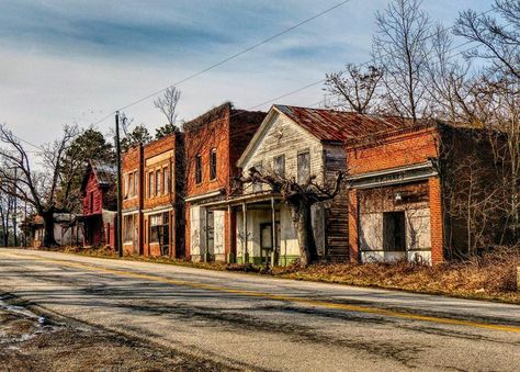 Day Trips In Virginia, Old Western Towns, Old Western Movies, Eerie Places, Abandoned Town, Abandoned Church, Western Town, Ghost Town, Fall Day