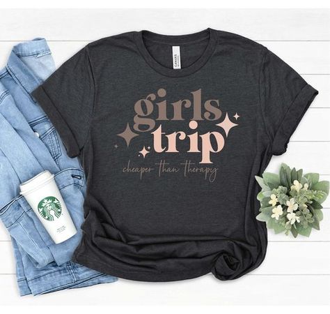 Vacation t-shirt design Best Friend Trip Shirts, Girls Weekend Shirts Ideas, Sister Trip Shirts, Girls Trip Tshirt Ideas, Girls Trip Shirts Ideas, Funny Girls Trip Shirts, Girls Trip Airport, Girls Weekend Outfits, Friend Trips