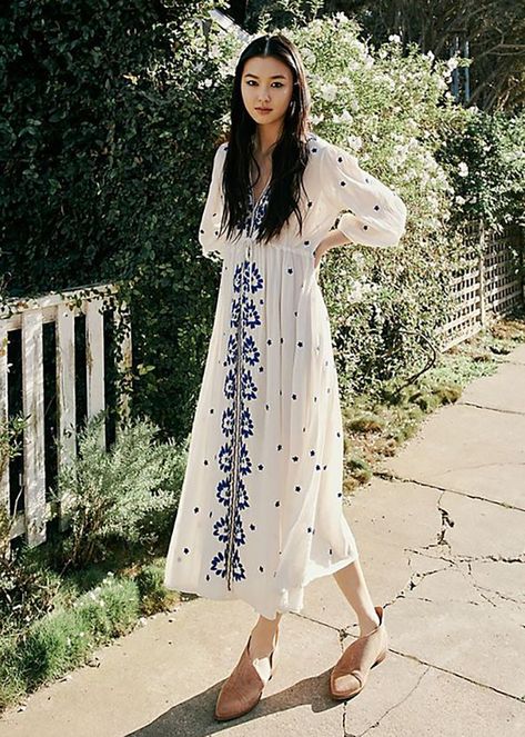 Comfy, Casual Dresses for Spring 2019 | Women's Fashion and Outfit Ideas at @STYLECASTER: @freepeople Embroidered Fable Midi Dress - under $175 Mia Outfits, Spring Dresses Casual, Mama Mia, Embroidered Maxi Dress, Beauty Dress, Indian Designer Wear, Kurti Designs, Spring Dresses, Indian Outfits