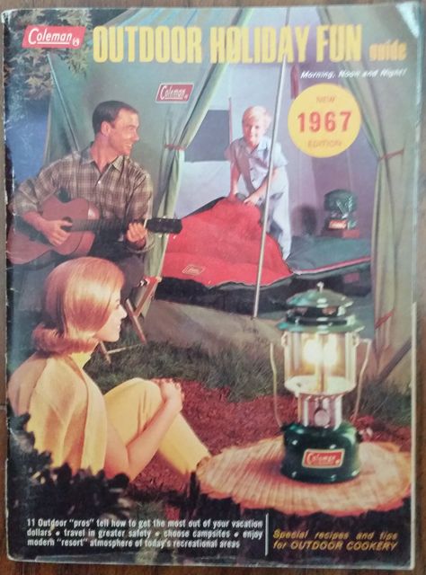 1967 Coleman Outdoor Holiday Fun Guide Book Vintage Camping Photos, Coleman Camping Stove, Camping In Maine, Yellowstone Camping, Camping Photo, Retro Camping, Camping Lantern, Outdoor Holidays, Camping Lanterns