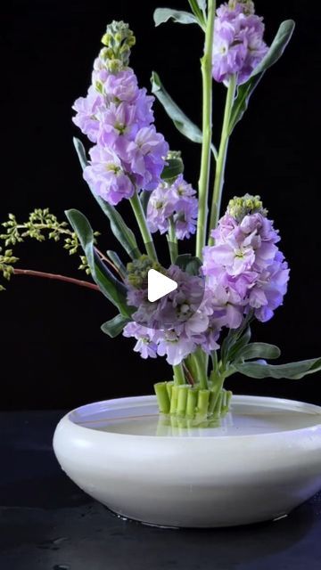 77K views · 5.1K likes | Ikebana Flowers on Instagram: "Flower arrangement #ikebana" Ikebana Wedding, Ikebana Flowers, Ikebana Flower, Ikebana Arrangements, Ikebana Flower Arrangement, Flower Arrangements Simple, Ikebana, Flower Arrangement, Wedding Decor