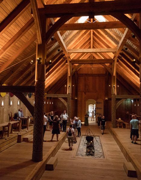 Denmark's Largest Viking King's Hall - Visit Lejre Land of Legends Viking Longhouse Interior, Viking House Design, Modern Viking House, Viking Great Hall, Viking Mead Hall, Viking Long House, Viking House Interiors, Vikings House, Viking Castle