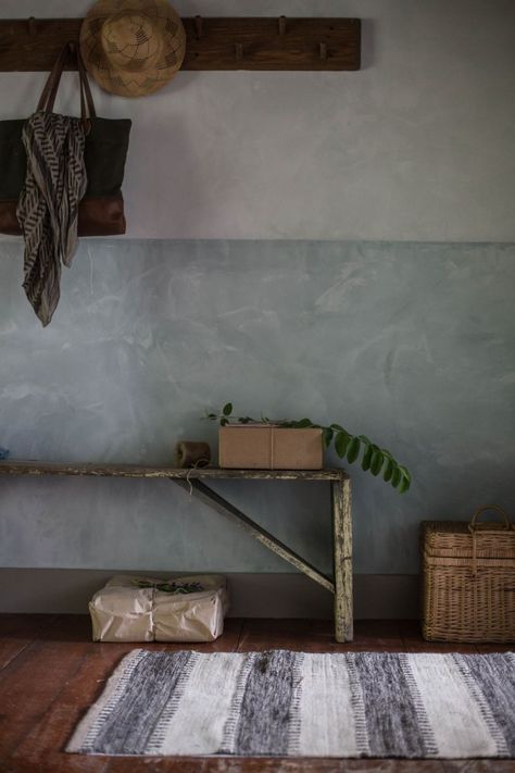 Plaster Wall Texture, Tuscan Walls, Lime Wash Walls, Lime Plaster, Ombre Paint, Venetian Plaster Walls, Clay Plaster, Polished Plaster, Look Wallpaper