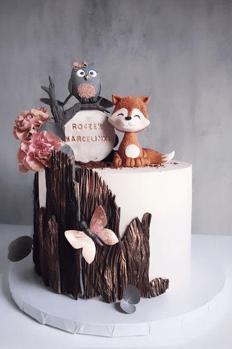 Forest Cake Design Images (Forest Birthday Cake Ideas) Forest Cake Design, 13th Birthday Cake For Girls, Fawn Cake, Forest Birthday Cake, Forest Theme Cakes, Woodland Theme Cake, Woodland Birthday Cake, Hunting Cake, Fox Cake